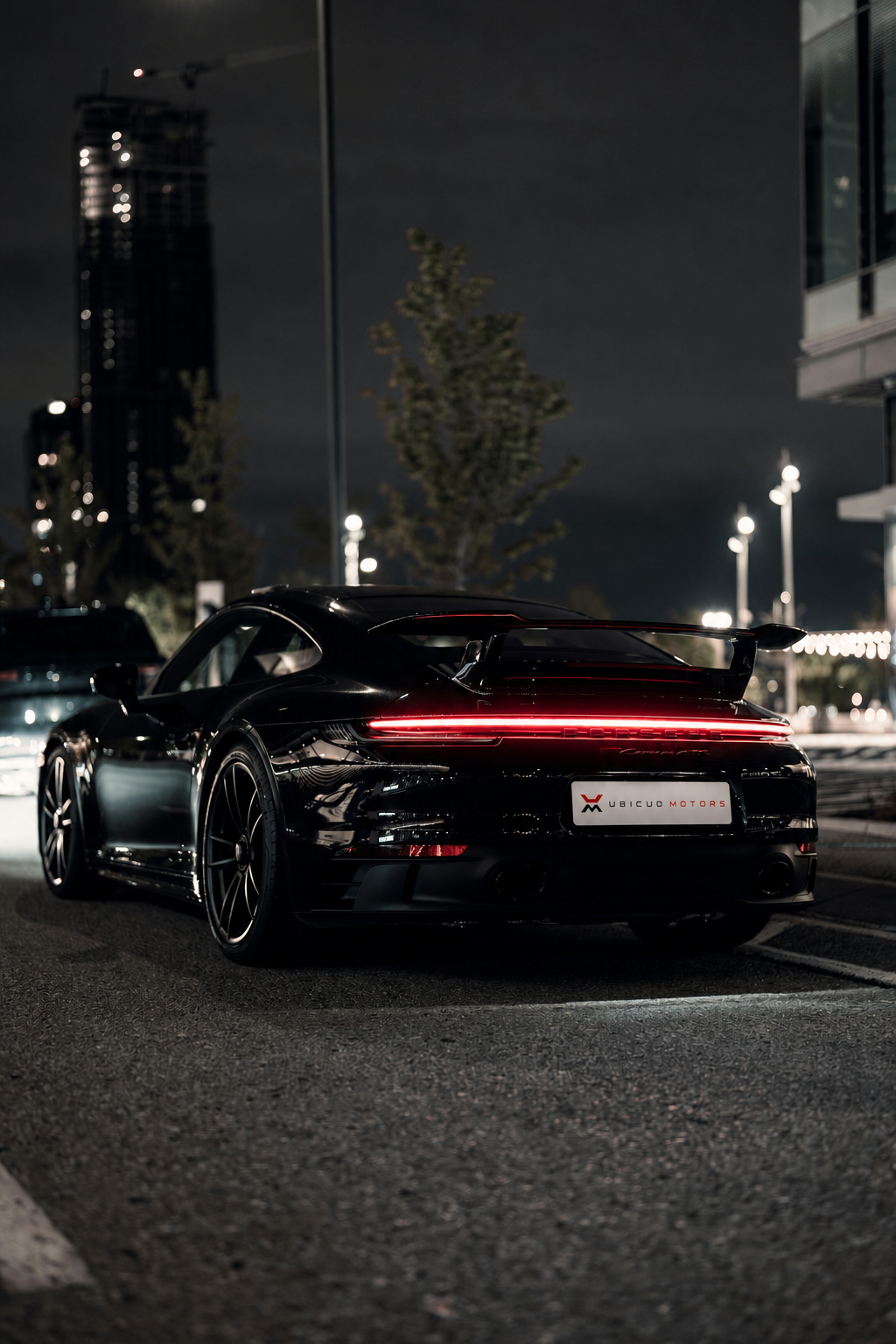 Porsche 911 de noche